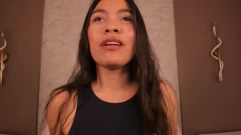 Snapshot of allie_bruce chatting on February 6, 2026, 2:38 am A L L I E online show from February 6, 2026, 2:38 am