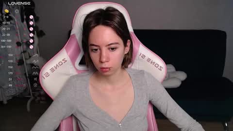 alice online show from October 24, 2025, 1:35 am