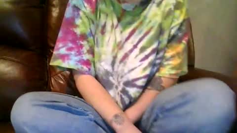 alliebearx online show from October 26, 2025, 5:52 pm