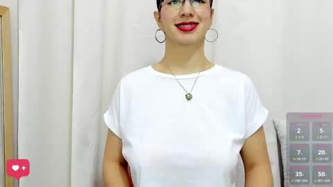 Snapshot of allison0724 chatting on November 12, 2025, 11:03 pm online show from November 12, 2025, 11:03 pm