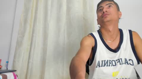 Snapshot of allisonjustingb chatting on January 6, 2025, 10:47 pm AllisonJustin online show from January 6, 2025, 10:47 pm