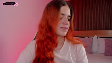 Snapshot of alliss_ginger_ chatting on June 19, 2026, 9:51 pm A L L I S S online show from June 19, 2026, 9:51 pm