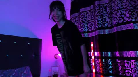 Alli online show from March 11, 2025, 6:21 am