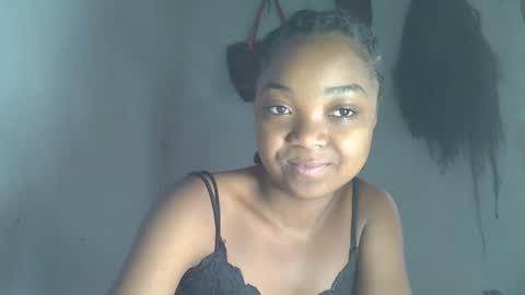 allizida01 online show from January 15, 2026, 7:02 am