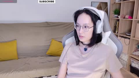 Snapshot of alllinaeve chatting on February 24, 2025, 6:05 am Alina online show from February 24, 2025, 6:05 am