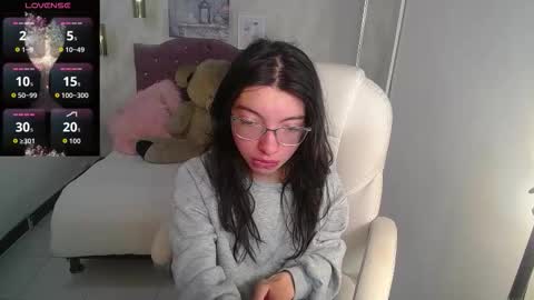 alison online show from November 19, 2025, 7:47 pm