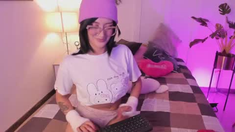 allowenn online show from June 12, 2026, 4:22 am