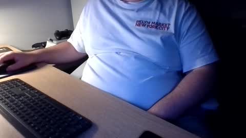 Snapshot of allowis2 chatting on September 13, 2025, 9:03 pm allowis2 online show from September 13, 2025, 9:03 pm