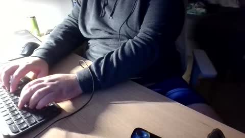 Snapshot of allowis2 chatting on September 22, 2025, 8:55 pm allowis2 online show from September 22, 2025, 8:55 pm