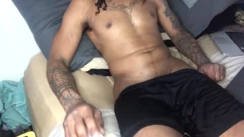 Snapshot of allthewayup10 chatting on January 5, 2025, 11:15 am allthewayup10 online show from January 5, 2025, 11:15 am