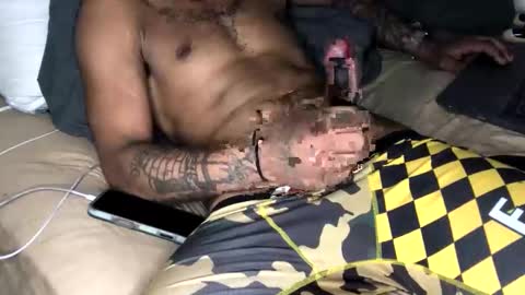 Snapshot of allthewayup10 chatting on January 20, 2025, 10:07 am allthewayup10 online show from January 20, 2025, 10:07 am