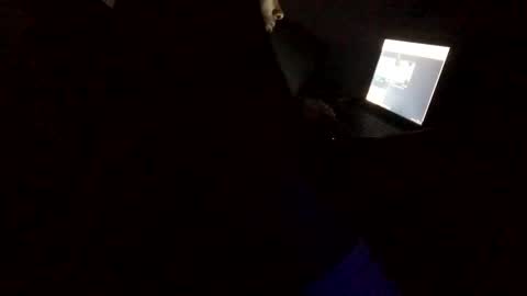 Snapshot of allthewayup10 chatting on March 5, 2025, 11:06 am allthewayup10 online show from March 5, 2025, 11:06 am