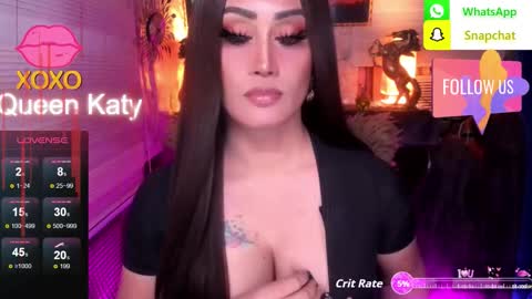 Snapshot of alluring_gemini chatting on October 6, 2025, 6:05 pm Queen Majesty Katy online show from October 6, 2025, 6:05 pm