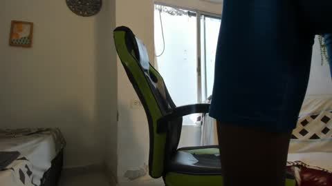 alluringangel01 online show from September 27, 2025, 4:56 pm