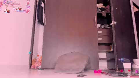 NEW VIDEOS IN MY PROFILE online show from June 17, 2026, 4:30 pm
