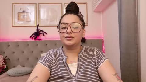         online show from October 20, 2025, 7:14 pm