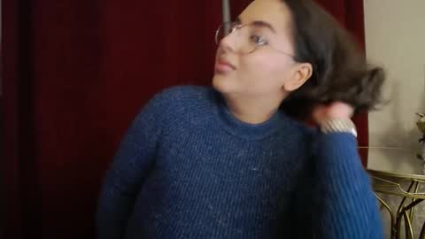 Snapshot of allyiah chatting on December 13, 2025, 7:53 pm online show from December 13, 2025, 7:53 pm