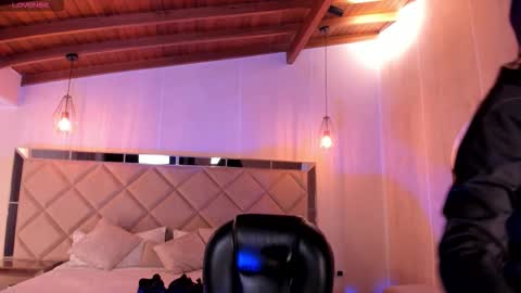 Alisson online show from September 23, 2025, 10:07 am