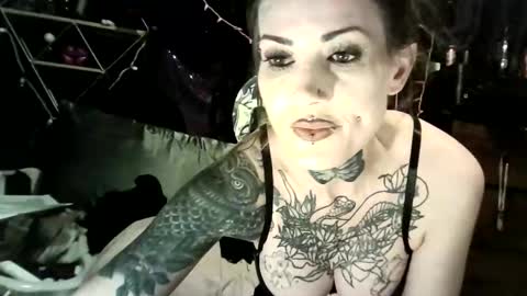 allymoon1369 online show from March 30, 2026, 9:10 am