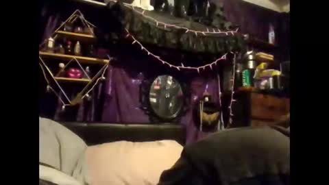 allymoon1369 online show from May 3, 2026, 7:31 pm