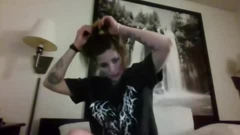 allymoon1369 online show from May 12, 2026, 6:43 am