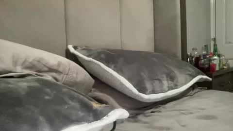 allyoursdaddyio online show from December 27, 2024, 8:24 am