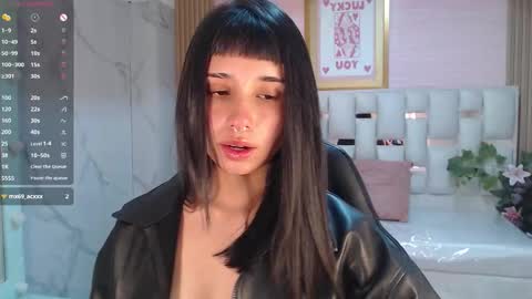 Allysa  online show from October 23, 2025, 9:24 pm