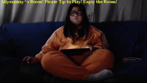 Allyssamay online show from January 21, 2025, 7:37 am