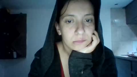 Alma online show from October 21, 2025, 8:42 pm