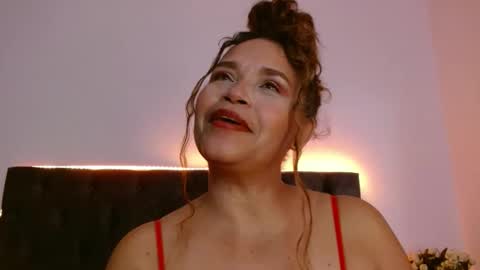 Snapshot of alma_sexyy chatting on September 22, 2025, 8:55 pm Alma online show from September 22, 2025, 8:55 pm