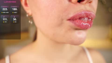 Alma online show from October 20, 2025, 5:57 pm