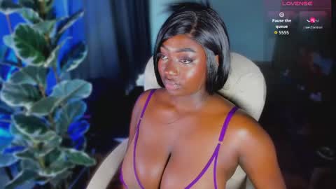 Snapshot of almaahotxxx chatting on June 11, 2026, 2:26 pm almaahotxxx online show from June 11, 2026, 2:26 pm