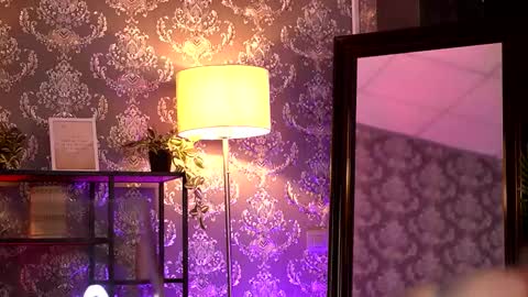 Alma online show from November 13, 2025, 7:24 pm