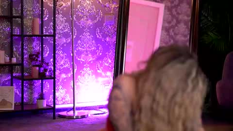 Alma online show from November 27, 2025, 8:44 pm