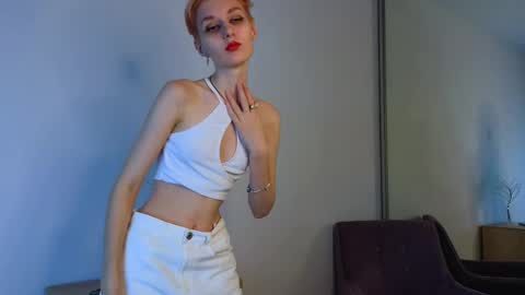 Snapshot of almawood chatting on December 24, 2024, 10:33 am almawood online show from December 24, 2024, 10:33 am