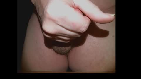 Snapshot of almost__home chatting on February 19, 2026, 7:26 am almost__home online show from February 19, 2026, 7:26 am