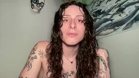 aloexvera online show from June 1, 2026, 10:00 pm