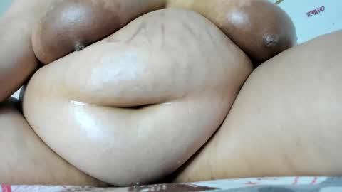 Snapshot of alondra_zaens chatting on March 11, 2025, 12:54 am Alondra online show from March 11, 2025, 12:54 am