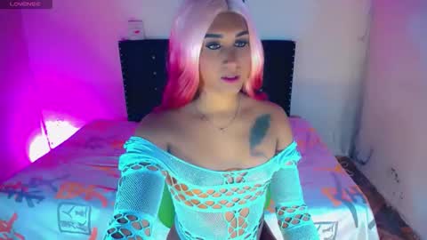 Snapshot of alondragill_ chatting on May 12, 2026, 3:14 am alondragill_ online show from May 12, 2026, 3:14 am
