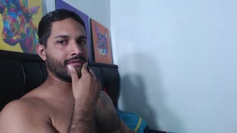 alonxoo online show from July 31, 2026, 2:11 am
