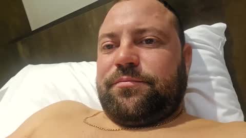 alpachino7777 online show from December 4, 2025, 9:45 pm