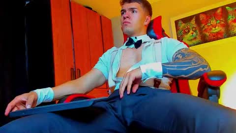 Snapshot of alpha_dominus_ chatting on October 6, 2025, 12:19 am alpha_dominus_ online show from October 6, 2025, 12:19 am