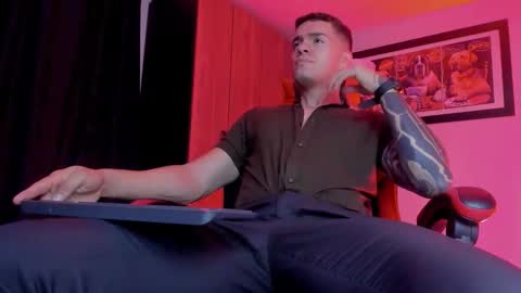 alpha_dominus_ online show from February 8, 2026, 4:05 am