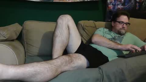 Alpha or Al online show from November 16, 2025, 4:51 am