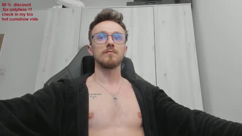 Snapshot of alphaboyfun chatting on February 21, 2025, 8:18 am Andi online show from February 21, 2025, 8:18 am