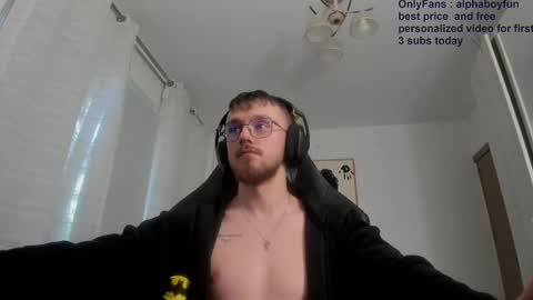 Snapshot of alphaboyfun chatting on September 19, 2025, 1:34 pm Andi online show from September 19, 2025, 1:34 pm