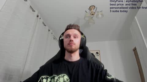 Snapshot of alphaboyfun chatting on October 7, 2025, 12:13 pm Andi online show from October 7, 2025, 12:13 pm