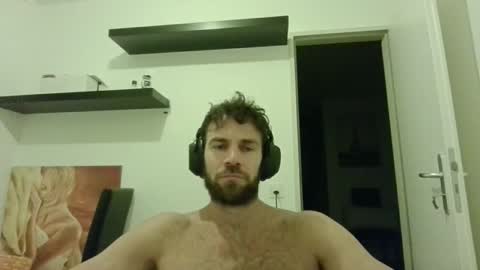 alphah_hunk online show from October 12, 2025, 7:46 pm