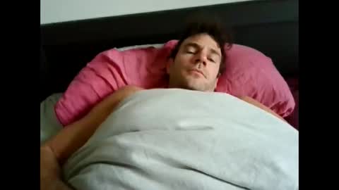 alphah_hunk online show from November 8, 2025, 9:09 am