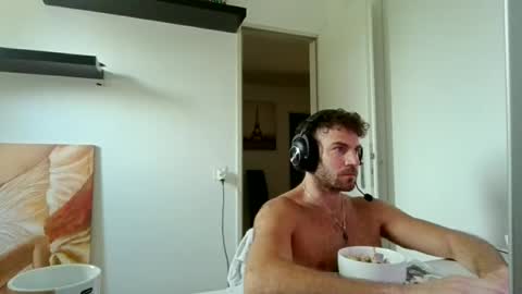 alphah_hunk online show from June 30, 2026, 10:38 am